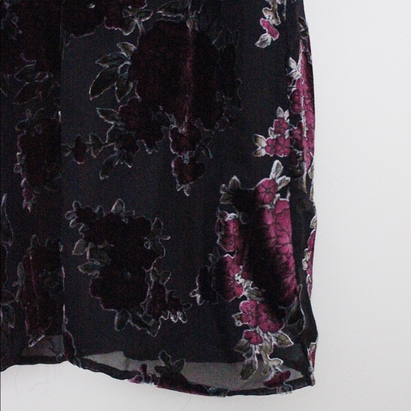 Velvet Rose Cami Dress - Picture 2 of 3